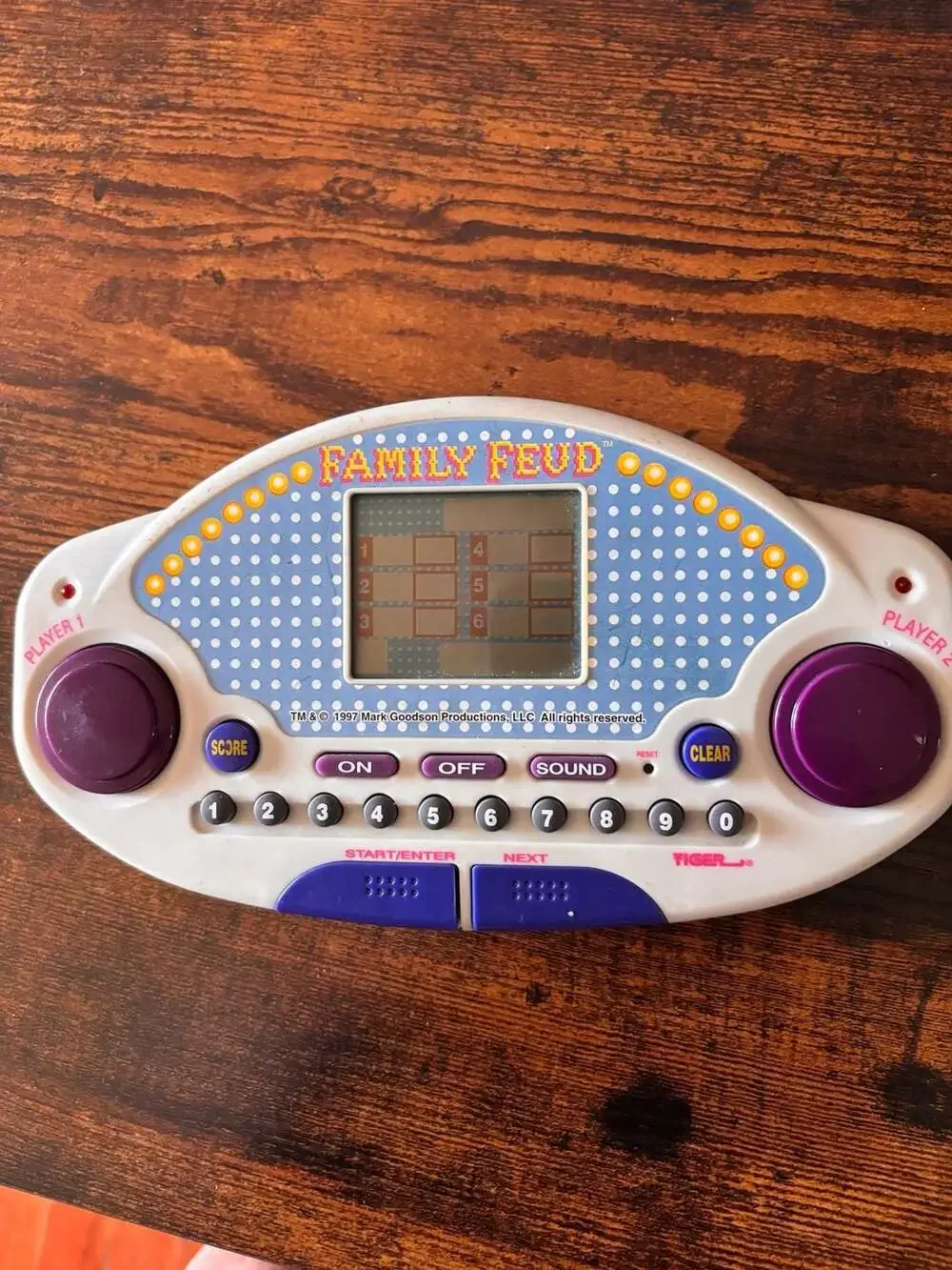 Vintage 1997 Tiger Electronics Family Feud Handheld Electronic LCD Game